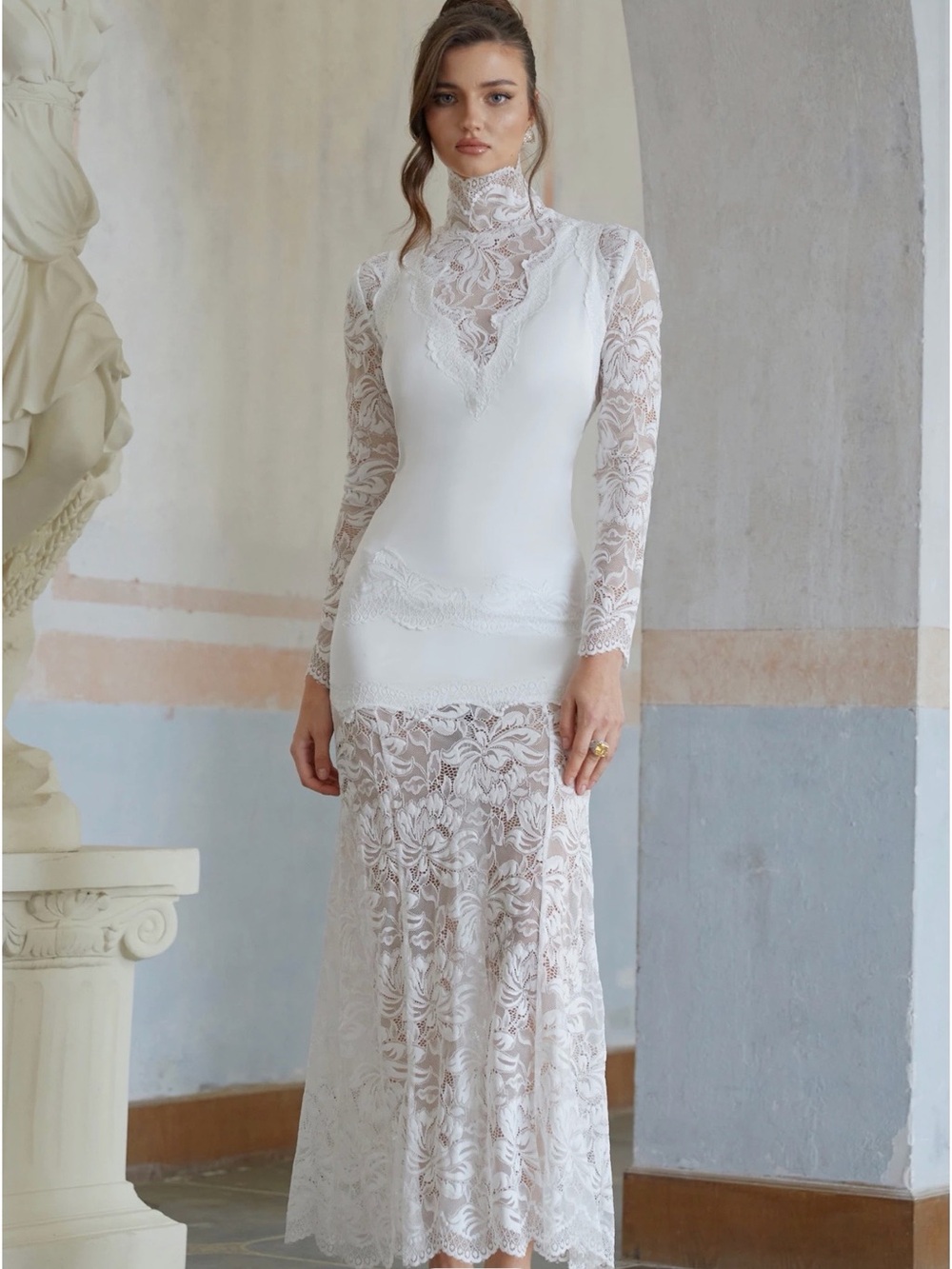 Elegant White Lace High-Neck Maxi Dress